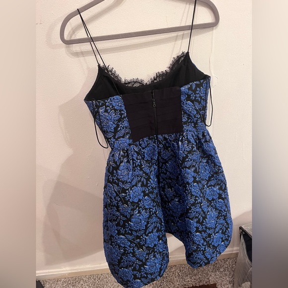 Alice + Olivia Kendra Lace Bust Cup Party Dress Size 8 - Picture 4 of 4